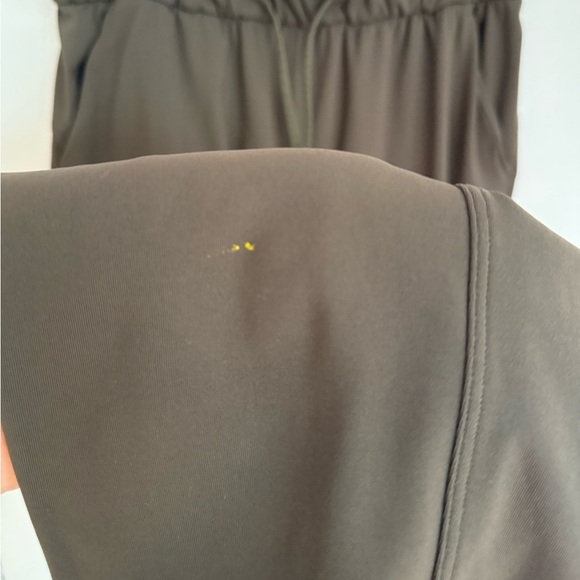 Lululemon Stretch High-Rise Jogger | Size 8 - Picture 12 of 13